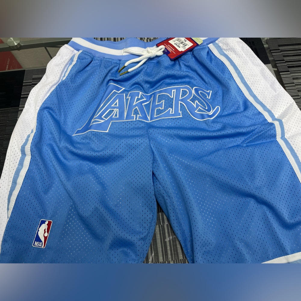 Lakers shorts